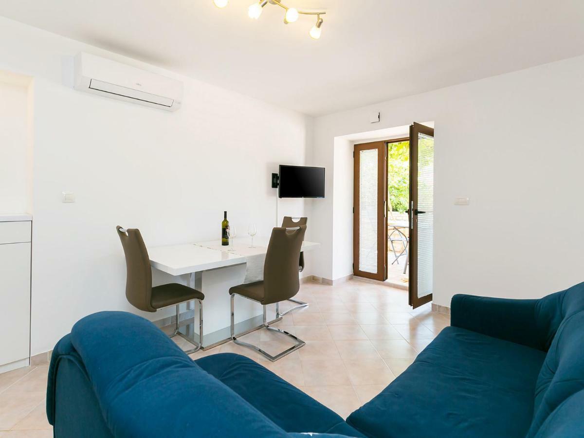 Apartamento Ninas Višnjan Exterior foto